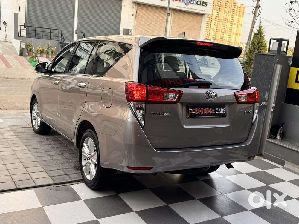 Toyota Innova Crysta 2.8 Zx At 7 Seater, 2018, Diesel