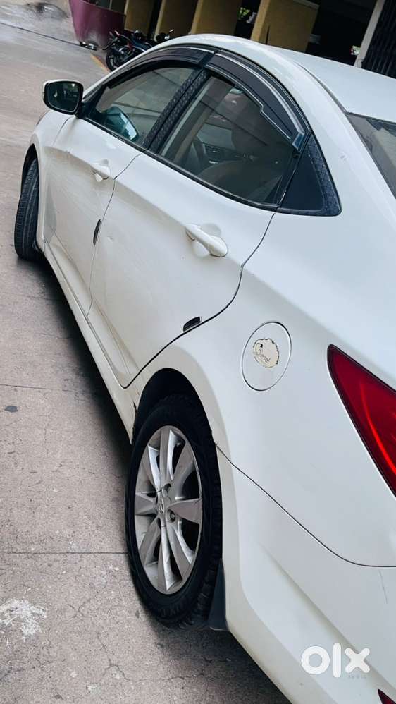 Hyundai Fluidic Verna 2012 Diesel Excellent Condition