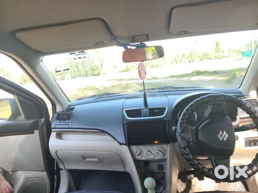 Maruti Suzuki Dzire 2017 Petrol 90000 Km Driven
