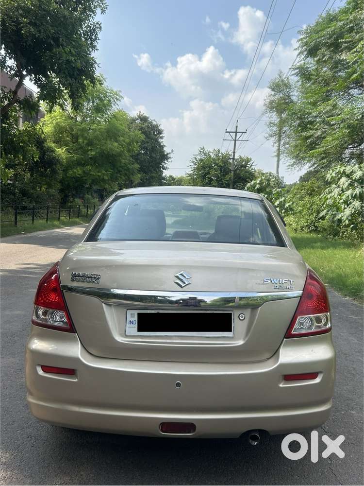 Maruti Suzuki Swift Dzire Vxi Optional, 2011, Petrol