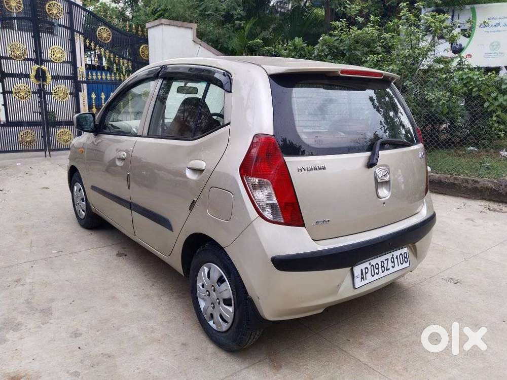 Hyundai I10 Magna Automatic, 2010, Petrol
