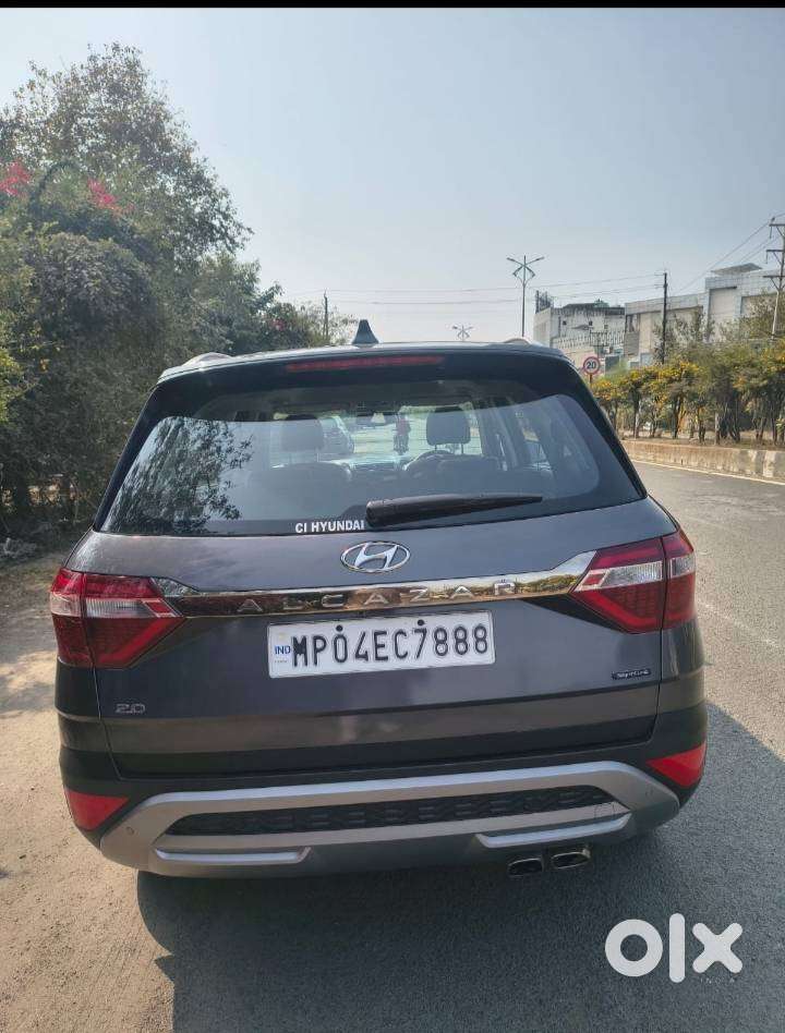 Hyundai Alcazar 2.0 Signature (o) Petrol At 6 Str, 2021, Petrol