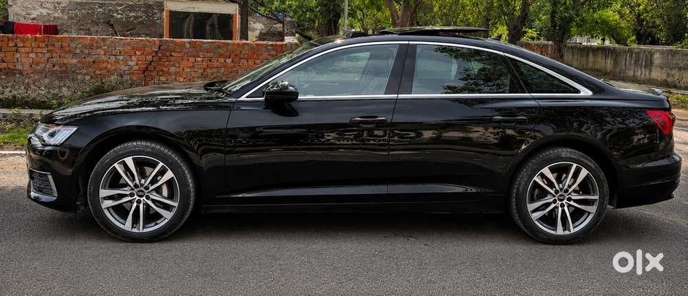 Audi A6 Petrol Automatic 2.0 22500 Km Car