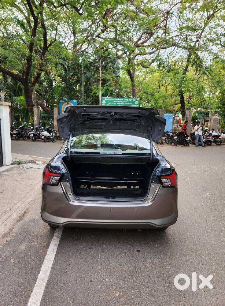 Maruti Suzuki Dzire 1.2 Lxi, 2025, Petrol