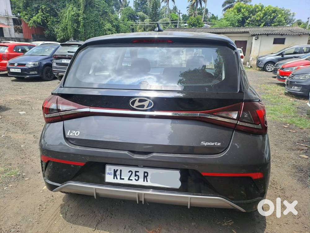 Hyundai I20 Sportz Plus Cvt, 2024, Petrol