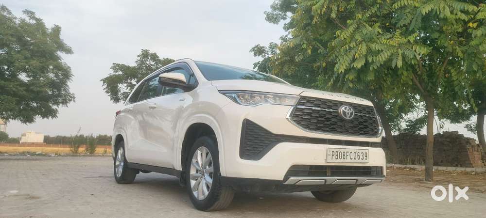 Toyota Innova Hycross 2.0 Vx Hybrid 7 Str, 2023, Diesel