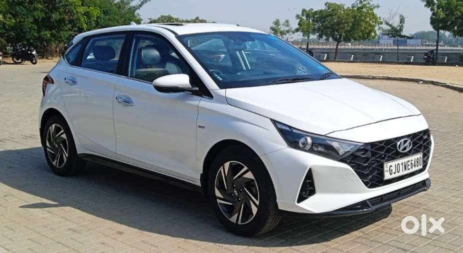 Hyundai New I20 1.0 Asta (o) Turbo Dct, 2022, Petrol