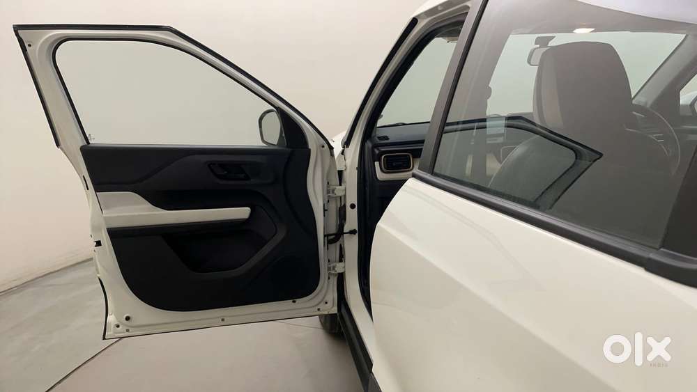 Tata Punch 1.2 Revotron Accomplished Dazzle Pack Mt, 2022, Petrol