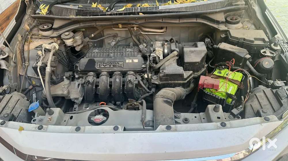 Honda Amaze 2020 New Allow Wheel And New Like Condition