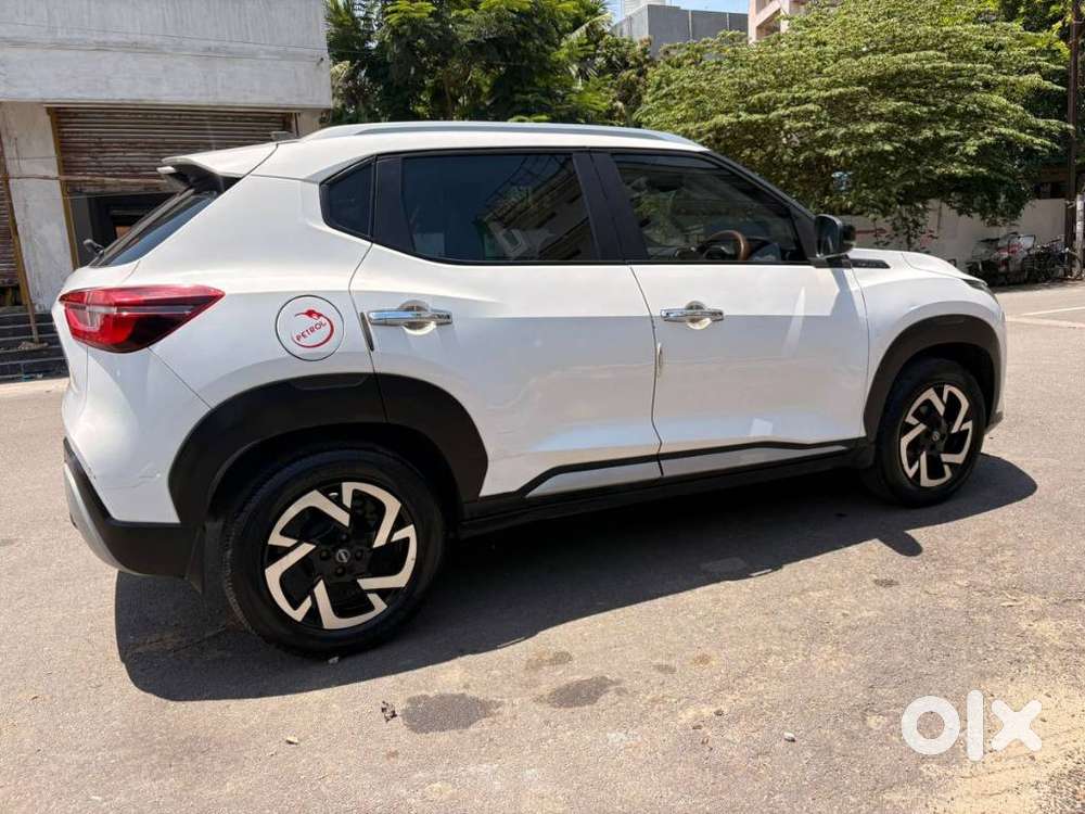 Nissan Magnite 1.0 Xv, 2022, Petrol