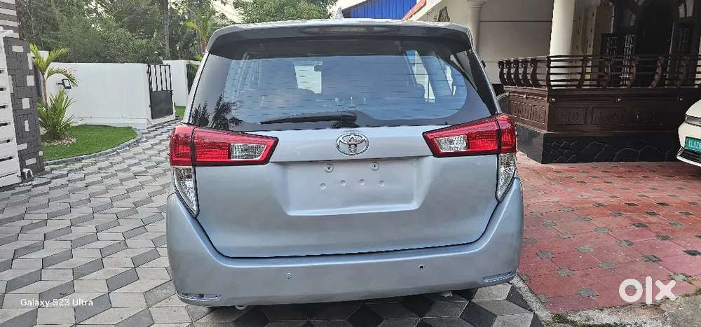 Toyota Innova Crysta 2018