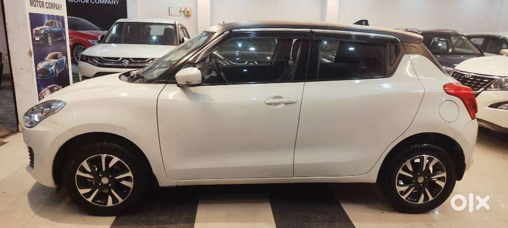 Maruti Suzuki Swift 1.2 Vxi Glory Edition, 2022, Petrol