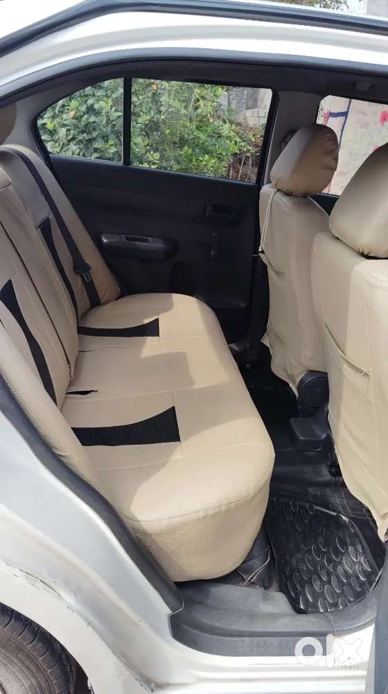 Maruti Suzuki Dzire 2015