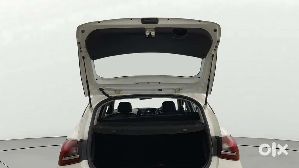 Hyundai New I20 1.2 Sportz Mt, 2022, Petrol