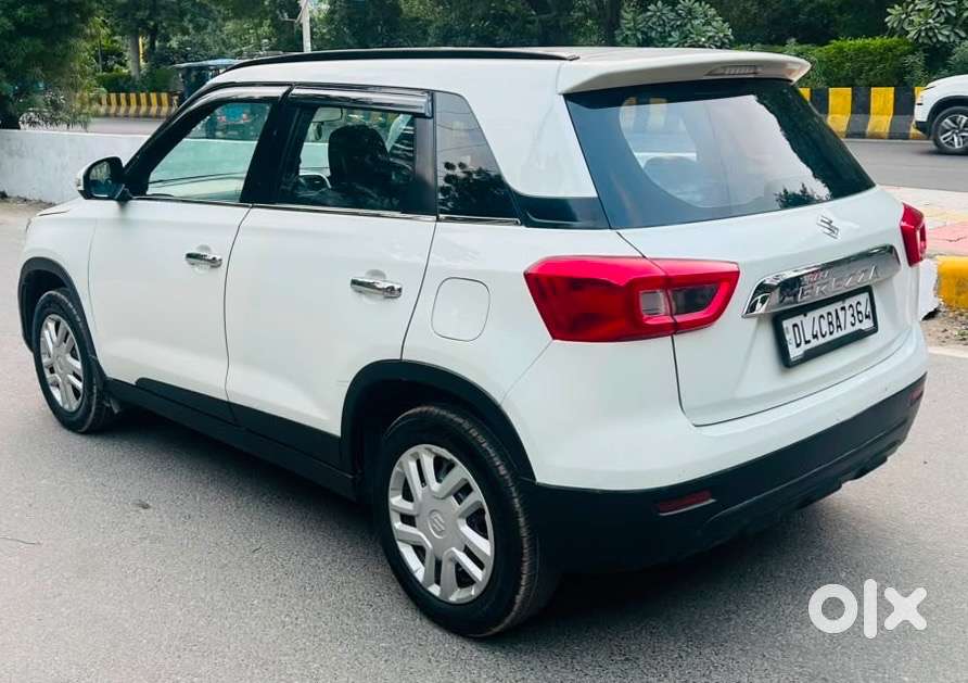 Maruti Suzuki Brezza 1.5 Vxi Cng, 2021, Cng & Hybrids