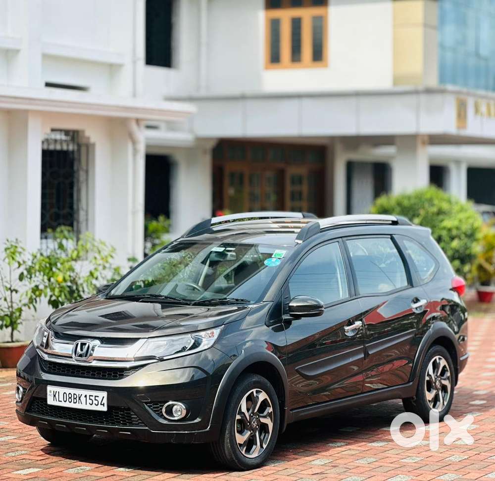 Honda Br-v Style Edition V Cvt, 2016, Petrol