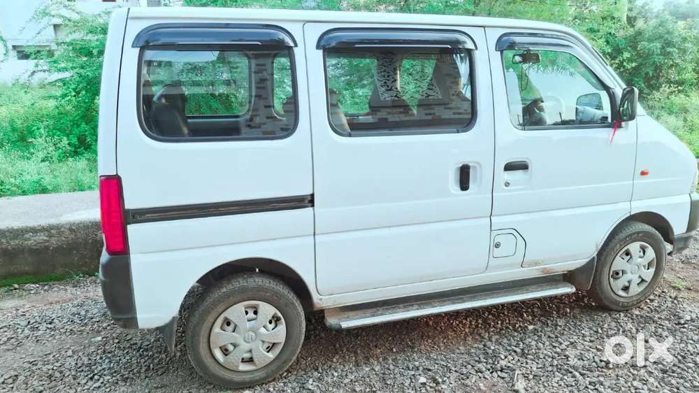 Maruti Suzuki Eeco 2025