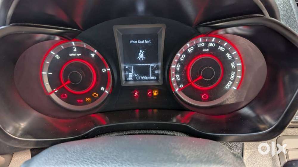 Mahindra Xuv300 W8 Diesel, 2022, Diesel