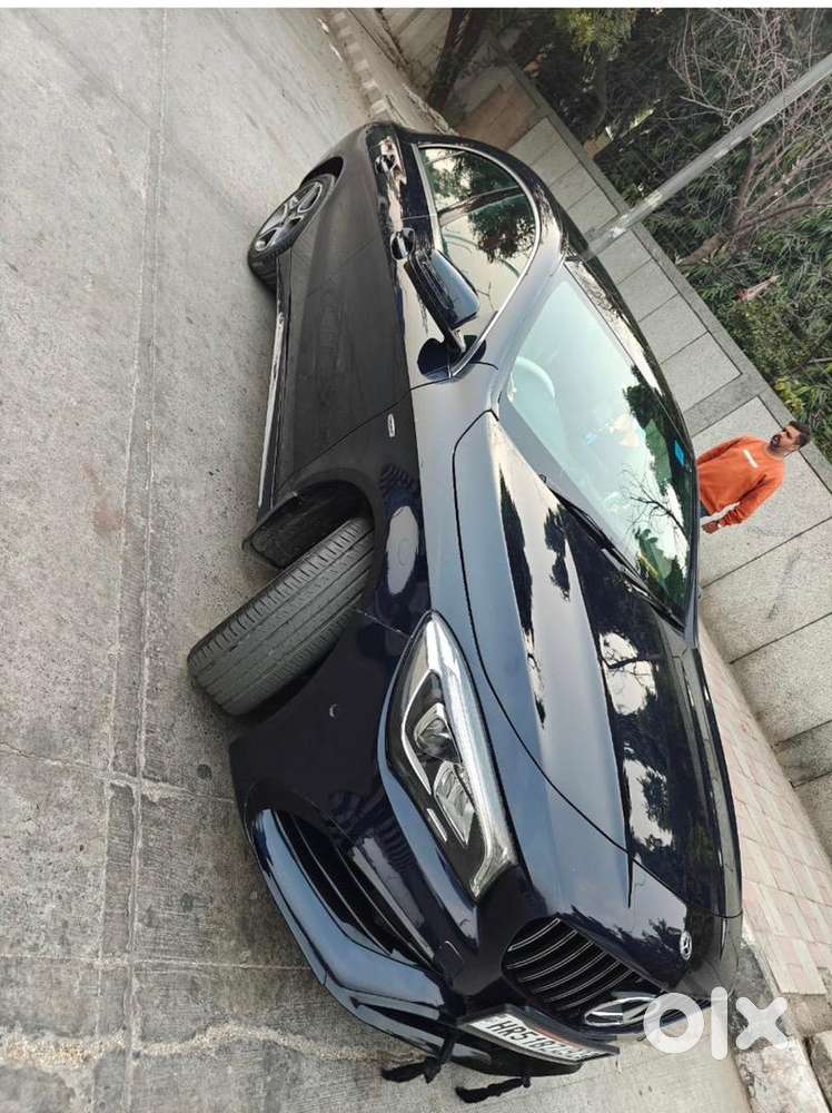Mercedes-benz Luxury Car 2020