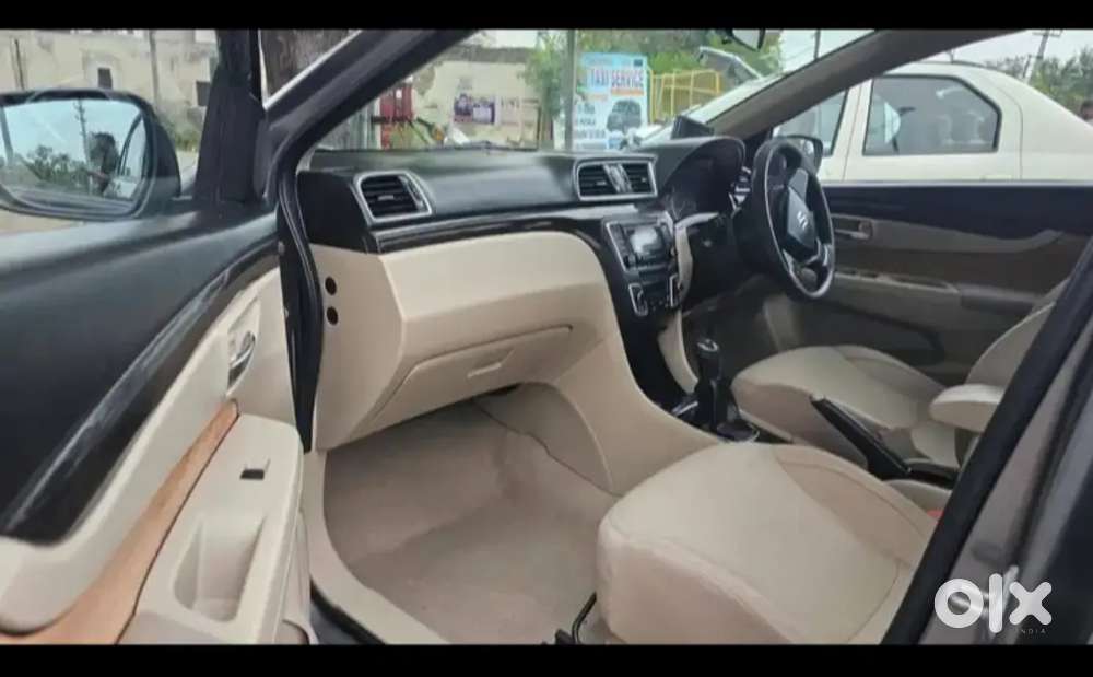 Maruti Suzuki Ciaz 2017 Petrol 90000 Km Driven