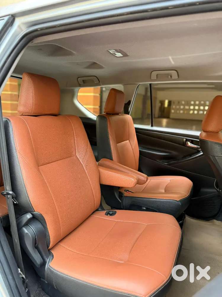 Toyota Innova Crysta 2018