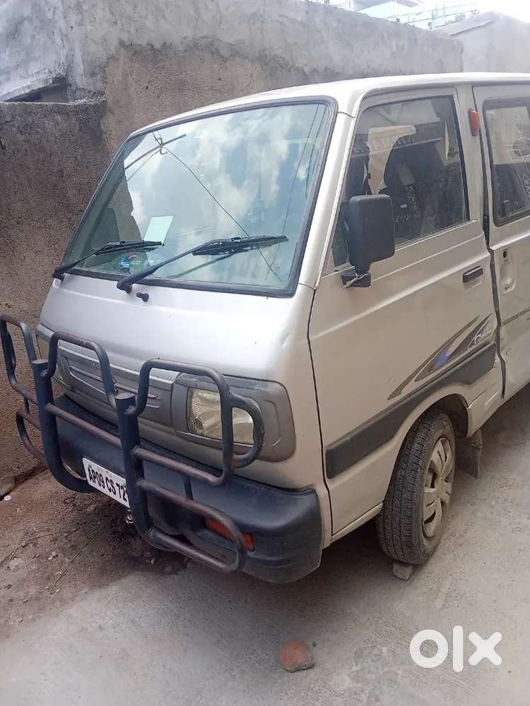 Maruti Suzuki Omni 2013 Petrol