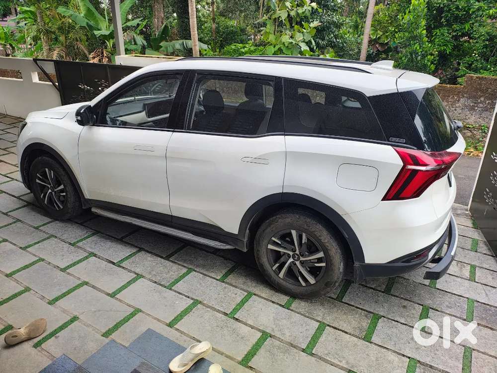 Mahindra Xuv700 Petrol 2023