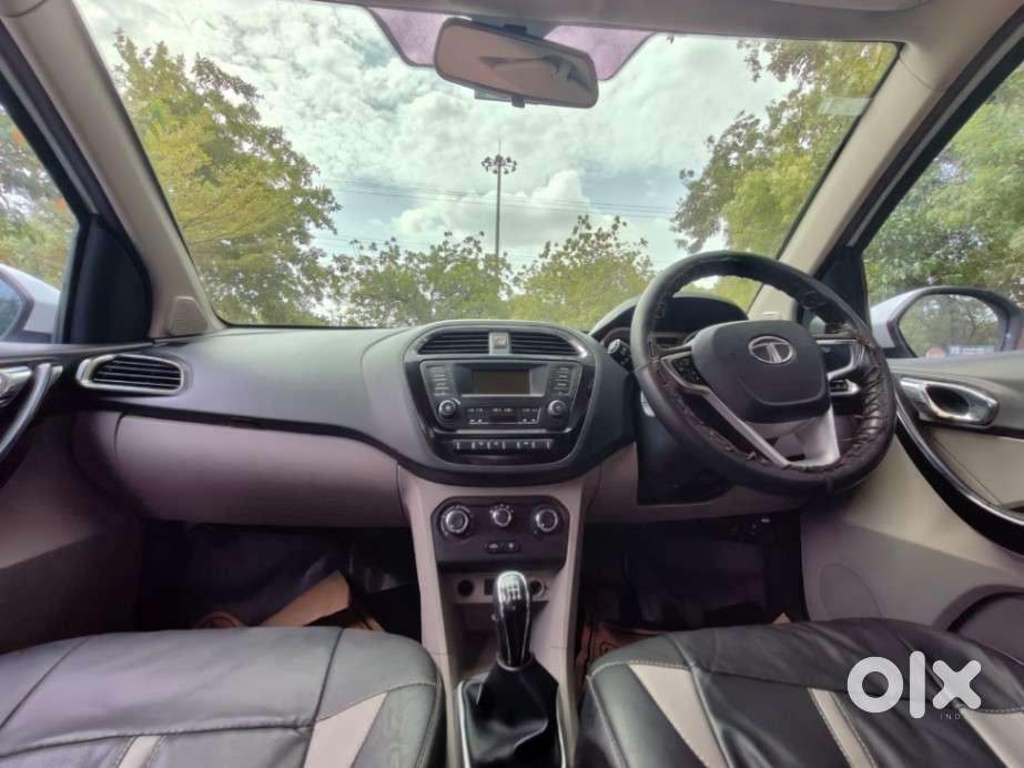 Tata Tiago Xz, 2017, Petrol