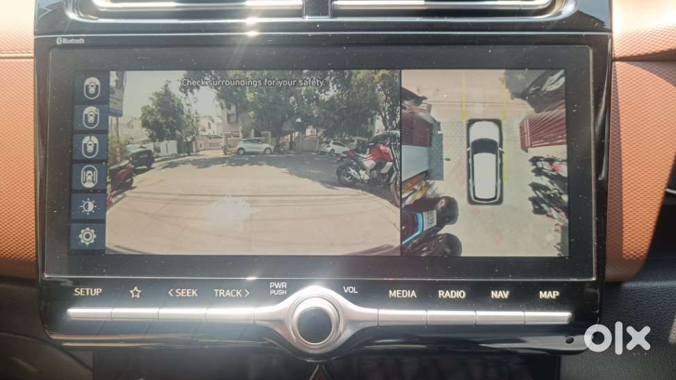 Hyundai Alcazar 2.0 Signature (o) Petrol At 6 Str, 2022, Petrol