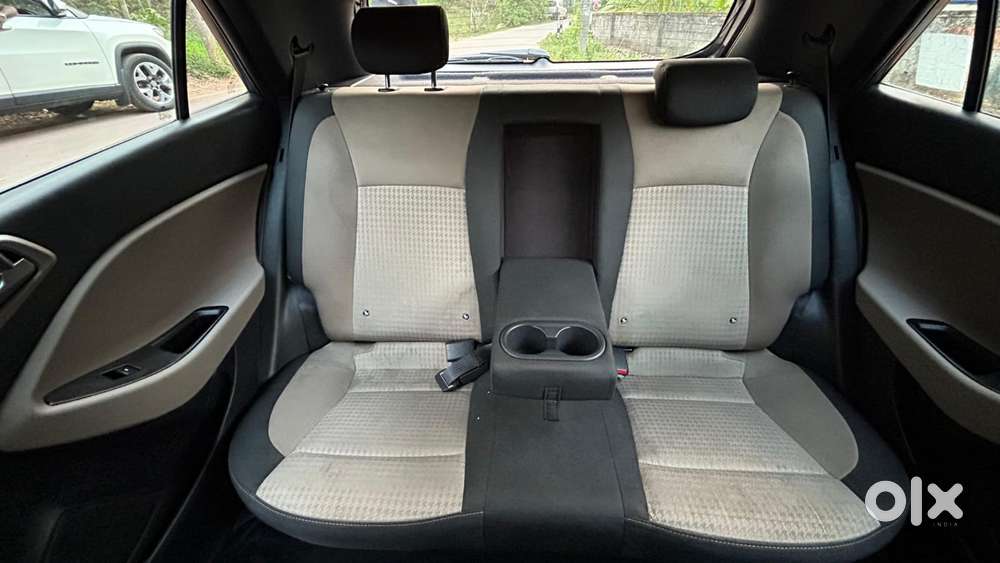 Hyundai Elite I20 Asta Option, 2018, Petrol