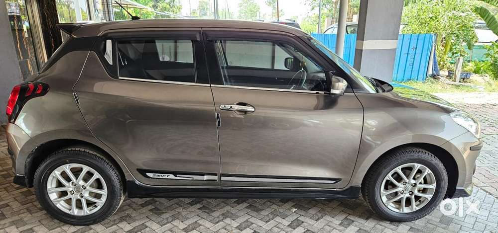 Maruti Suzuki Swift Vvt Zxi, 2022, Petrol