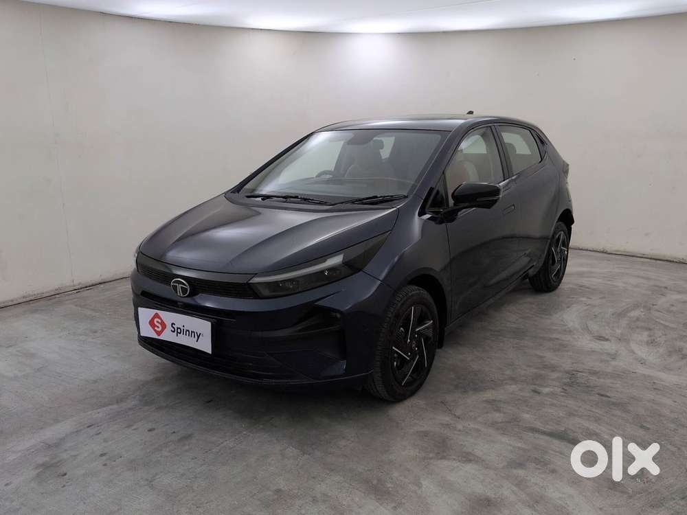 Tata Altroz Xe Petrol, 2025, Petrol