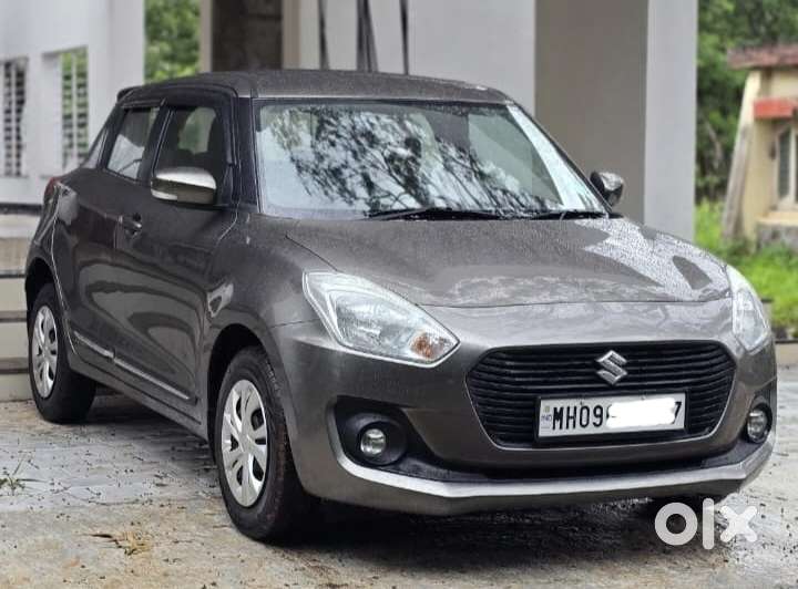 Maruti Suzuki Swift Vxi + Manual, 2022, Petrol