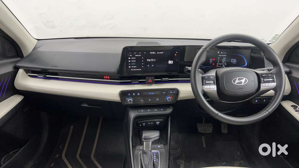 Hyundai Verna 1.5 Sx (o) Vtvt Ivt, 2025, Petrol