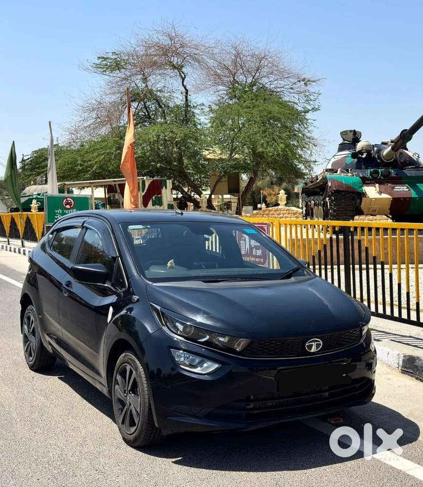 Tata Altroz Diesel Xz Plus Dark Addition. Top Model With Great Condi.