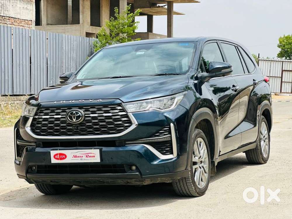 Toyota Innova Hycross 2.0 Zx Hybrid 7 Str, 2024, Petrol