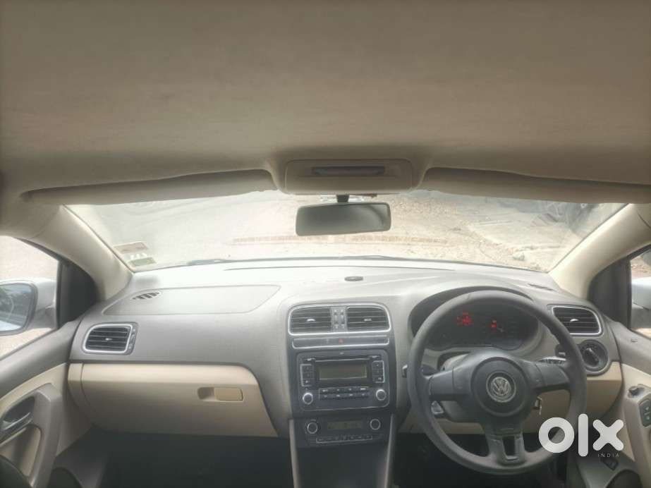 Volkswagen Vento Petrol Highline, 2011, Petrol