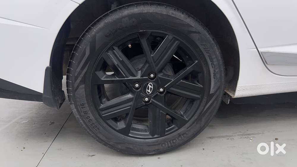 Hyundai Verna 1.5 Sx Turbo Petrol Mt, 2023, Petrol