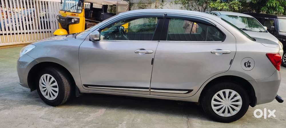 Maruti Suzuki Swift Dzire 1.3 Vxi, 2022, Petrol