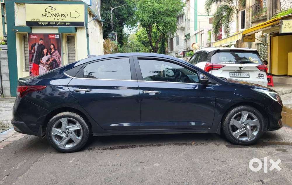 Hyundai Verna Sx 1.5 Petrol Ivt, 2023, Petrol