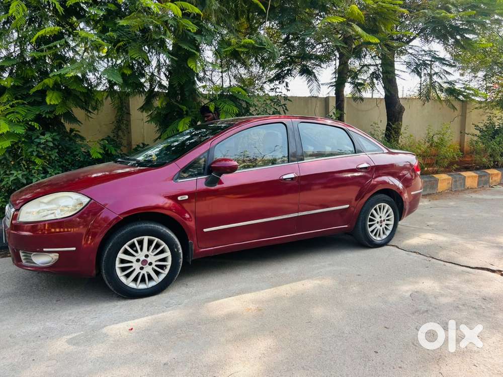 Fiat Linea Topend Diesel 2009-10 Km Milage 17 -direct Owner.