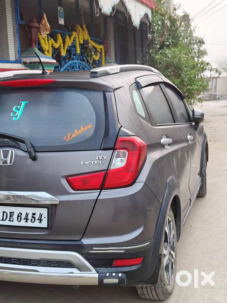 Honda Wr-v 2017 Petrol Good Condition. Contact Me In Olx Chat .