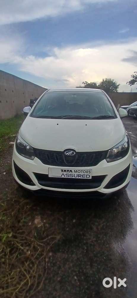 Mahindra Marazzo M4 8str, 2019, Diesel