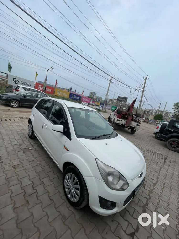 Ford Figo Diesel Exi 2012 - Well Maintained 75000 Km