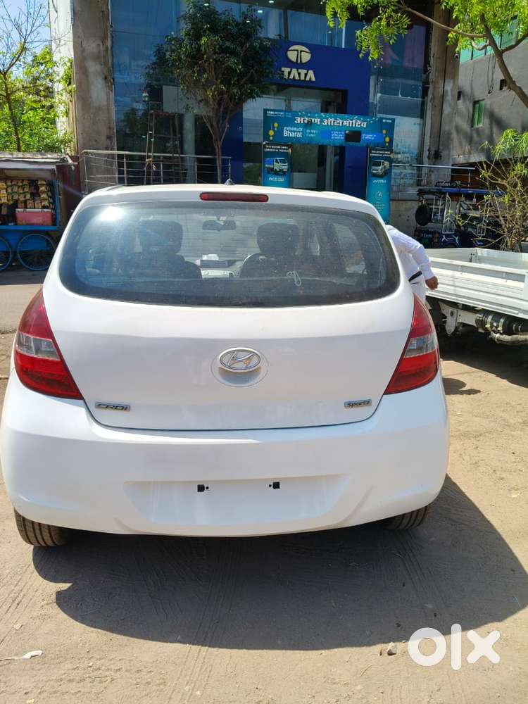 Hyundai I20 Sportz 1.2 Bs-iv, 2011, Diesel