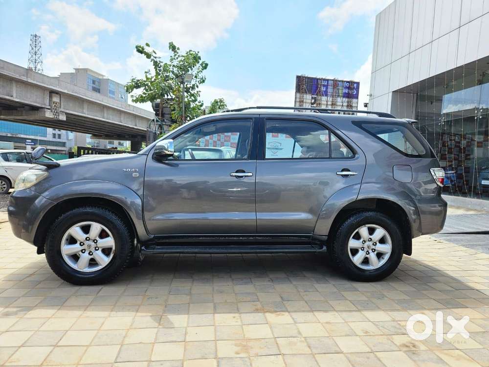 Toyota Fortuner 3.0 4x4 Manual, 2011, Diesel