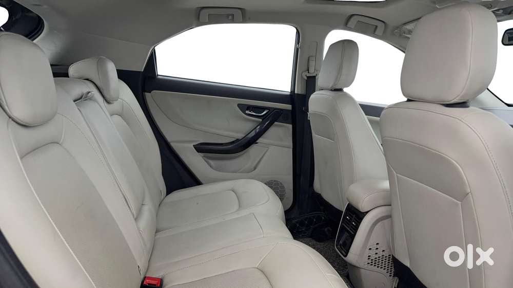 Tata Nexon 1.2 Revotron Xz Plus Premium, 2022, Petrol