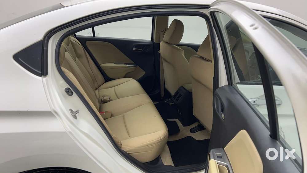 Honda City I-vtec S, 2015, Petrol