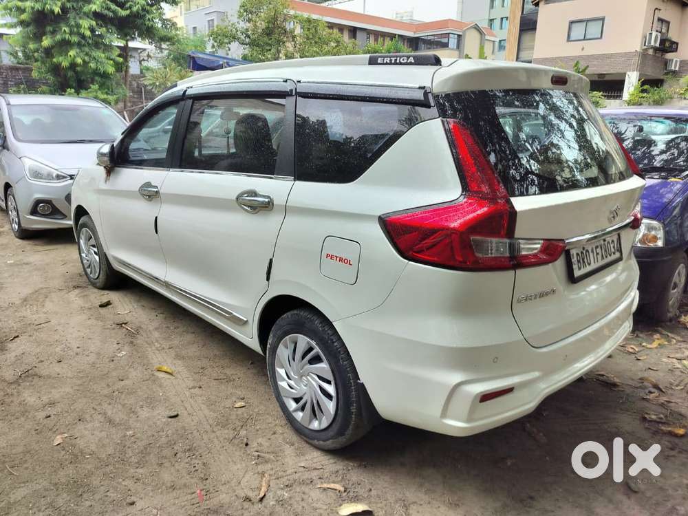 Maruti Suzuki Ertiga Vxi Shvs, 2022, Petrol