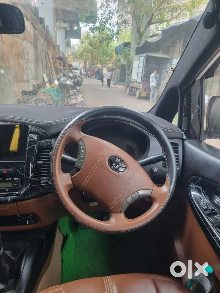 Toyota Innova 2009 Diesel Well Maintained